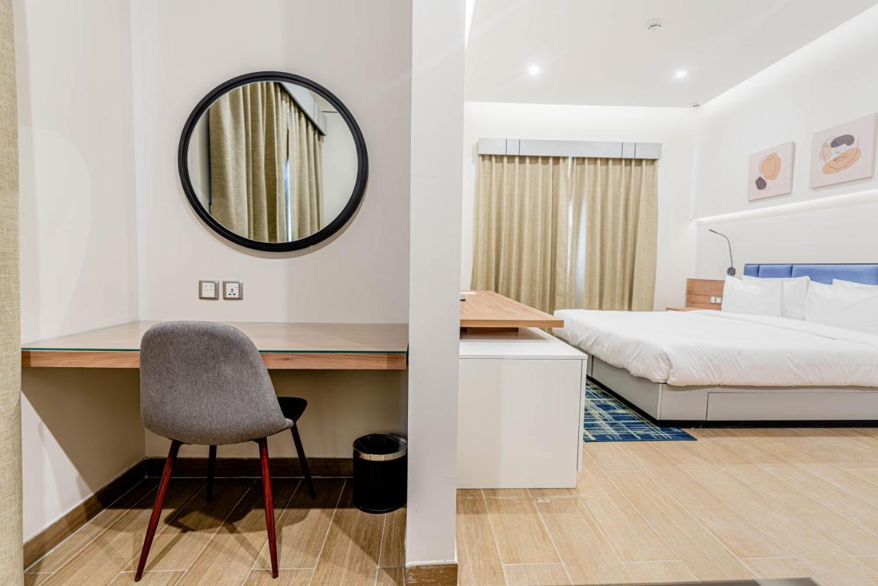 Resivation Hotel Dubai Dış mekan fotoğraf
